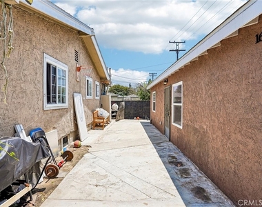 1616 1/2 E 89th Street - Photo Thumbnail 16