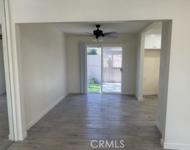 7841 Nancy Circle - Photo Thumbnail 4