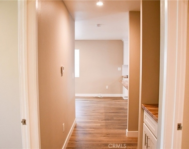 874 N Orange - Photo Thumbnail 41