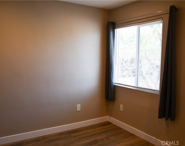 874 N Orange - Photo Thumbnail 29