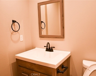 874 N Orange - Photo Thumbnail 23