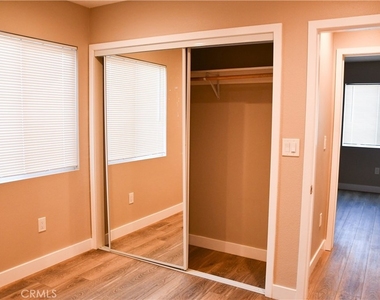 874 N Orange - Photo Thumbnail 40