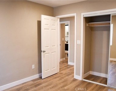 874 N Orange - Photo Thumbnail 35