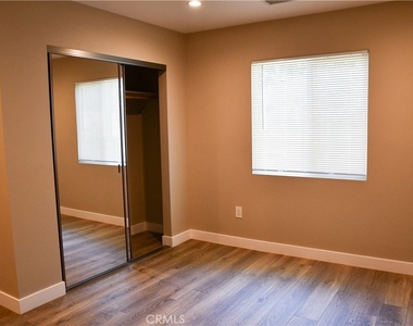 874 N Orange - Photo Thumbnail 17