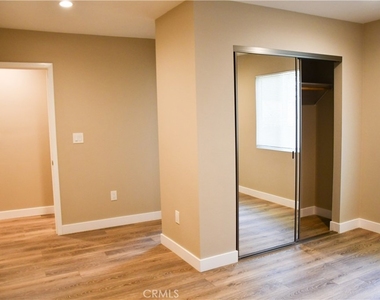 874 N Orange - Photo Thumbnail 16