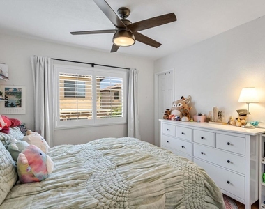 2175 Honeybee Street - Photo Thumbnail 28