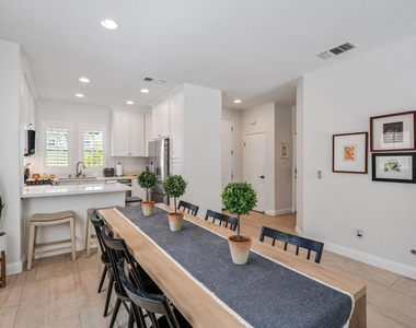 2175 Honeybee Street - Photo Thumbnail 9