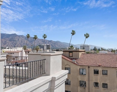 533 E Union Street - Photo Thumbnail 18