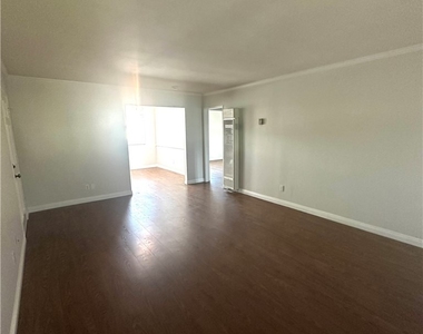 660 S Glassell - Photo Thumbnail 4