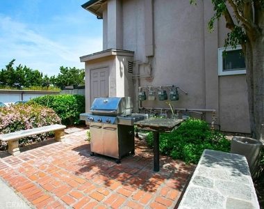 660 S Glassell - Photo Thumbnail 24