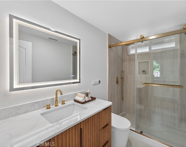 29746 Michelis - Photo Thumbnail 46