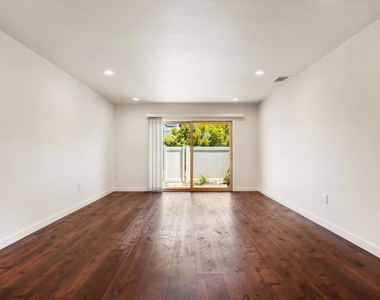 1723 Kellington Place - Photo Thumbnail 2