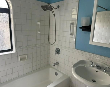 307 Moosehead Drive - Photo Thumbnail 6