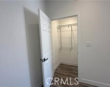 728 Park Ln. #2 Adu - Photo Thumbnail 14