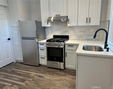 728 Park Ln. #2 Adu - Photo Thumbnail 5