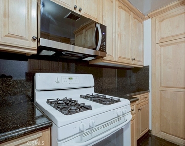 6149 Case Ave - Photo Thumbnail 25