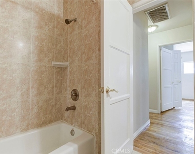 6149 Case Ave - Photo Thumbnail 19