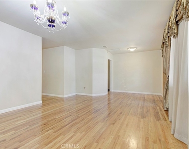 6149 Case Ave - Photo Thumbnail 6