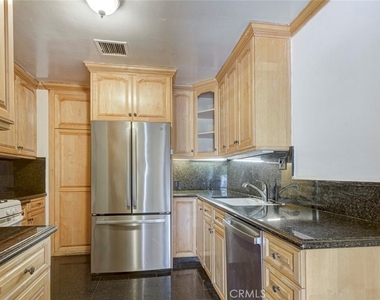 6149 Case Ave - Photo Thumbnail 26