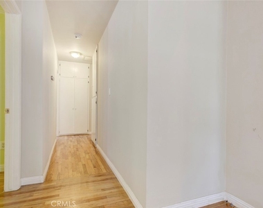 6149 Case Ave - Photo Thumbnail 7