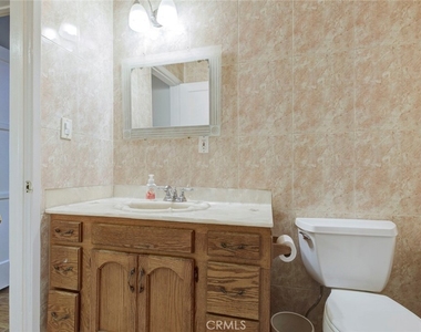6149 Case Ave - Photo Thumbnail 20