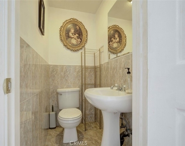 6149 Case Ave - Photo Thumbnail 13