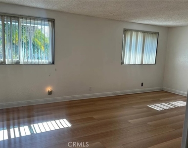 13618 Edgefield - Photo Thumbnail 7