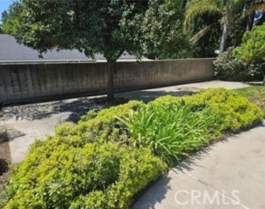 1194 W 14th Street - Photo Thumbnail 32