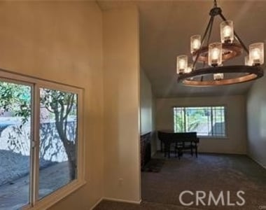1194 W 14th Street - Photo Thumbnail 12