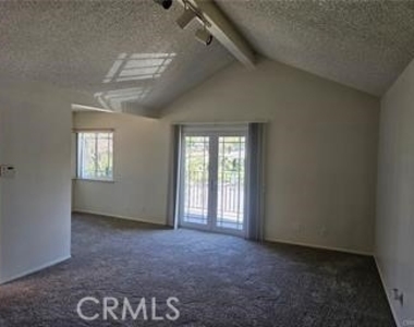 1194 W 14th Street - Photo Thumbnail 27