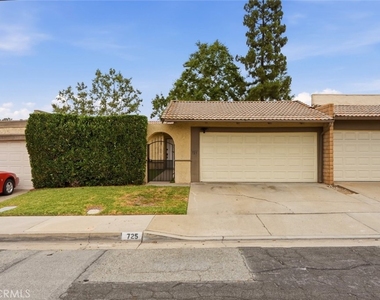 725 Palomares Avenue - Photo Thumbnail 30