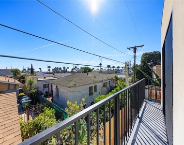 2426 S West View Street - Photo Thumbnail 22