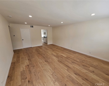 7124 Valmont Street - Photo Thumbnail 1