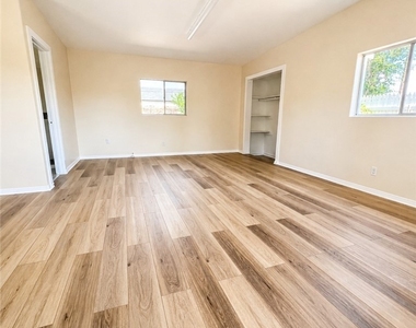 540 Crosby Street - Photo Thumbnail 15