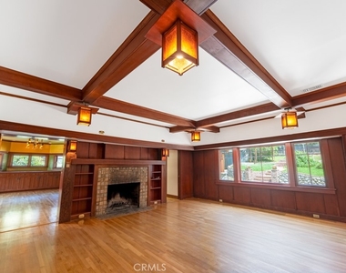 89 E Alegria - Photo Thumbnail 2