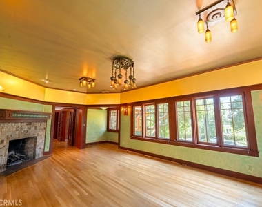 89 E Alegria - Photo Thumbnail 6