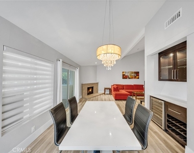 15937 La Ronda Cir - Photo Thumbnail 9