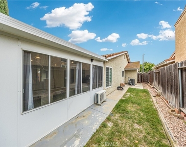 15937 La Ronda Cir - Photo Thumbnail 33