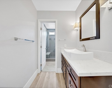 15937 La Ronda Cir - Photo Thumbnail 28