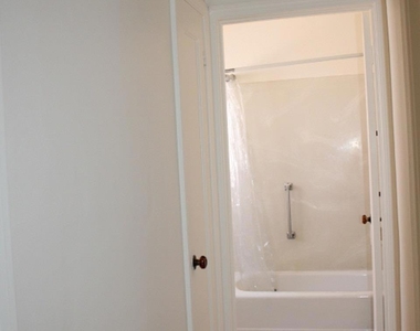 1209 Marin Ave. - Photo Thumbnail 12