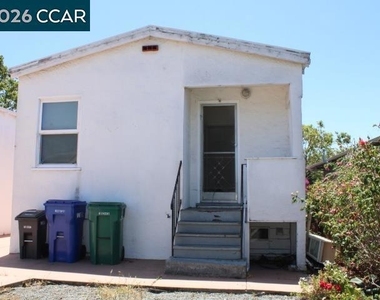 1209 Marin Ave. - Photo Thumbnail 20