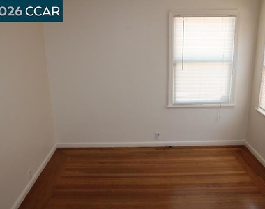 1209 Marin Ave. - Photo Thumbnail 13