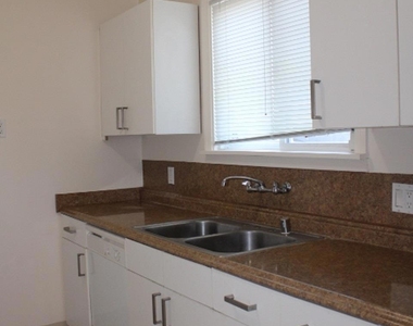 1209 Marin Ave. - Photo Thumbnail 9