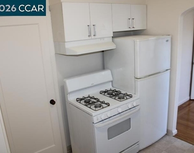 1209 Marin Ave. - Photo Thumbnail 7