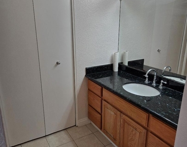 40725 Capa Drive - Photo Thumbnail 18