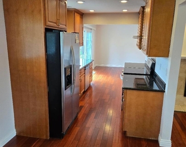 40725 Capa Drive - Photo Thumbnail 10