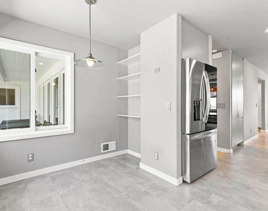 26 Dudley Ct - Photo Thumbnail 8