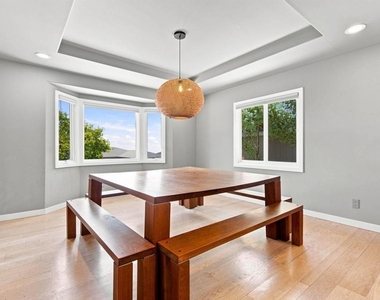 26 Dudley Ct - Photo Thumbnail 12