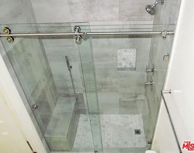 23901 Civic Center Way - Photo Thumbnail 10