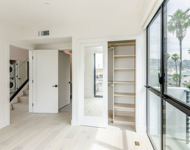 105 S Doheny Drive - Photo Thumbnail 20